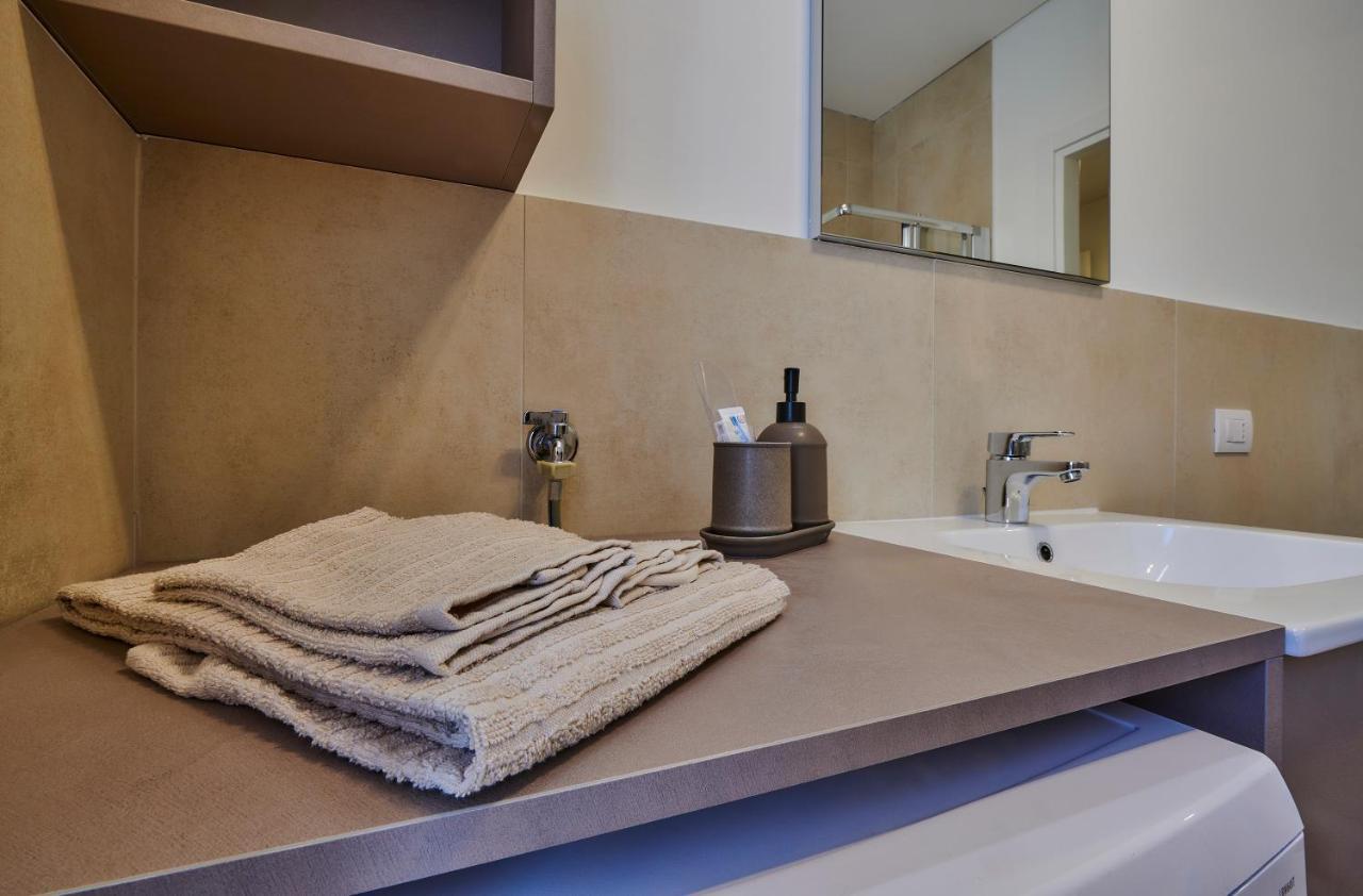 Lecco Lake Apartments Villa Liberty Zewnętrze zdjęcie